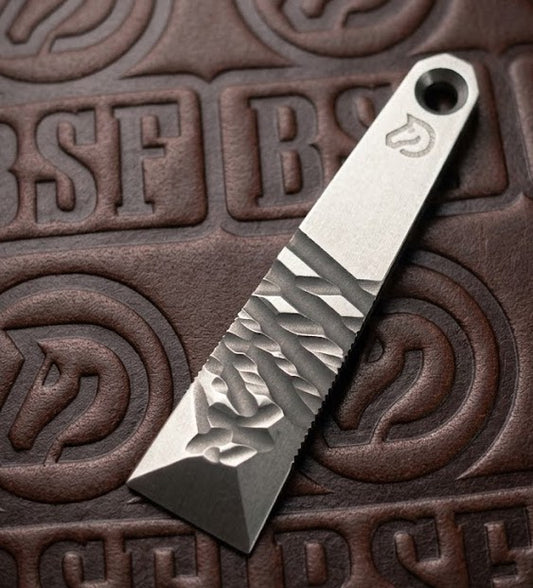 BSF 154-CM Tapered EDC Pry Bar – Jimped Grip